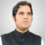 क्या वजह है जो नहीं कर रहे चुनाव प्रचार वरुण