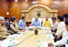 डाक्टर बाबू अब खैर नहीं , मत करना अब सैर कहीं