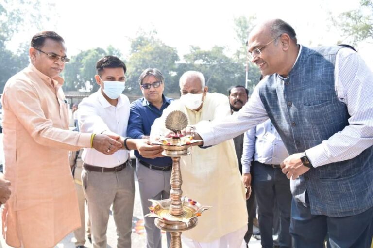 कानपुर विश्वविद्यालय में दो दिवसीय दीपावली मेला