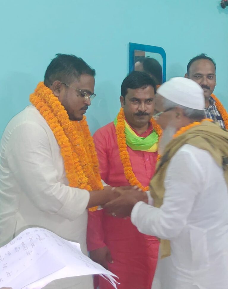 राईन समाज ने भरी हुंकार, ले के रहेंगे अपना अधिकार