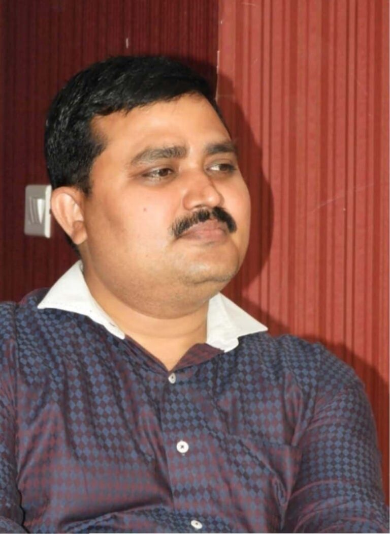 लोकसेवा साधन है जबकि लेखन साध्य : बालेन्दु द्विवेदी