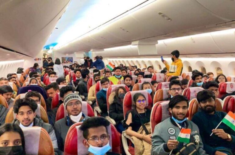 Ukraine : ऑपरेशन गंगा में निकाले गए 1300 भारतीय, 31 विमानों के जरिए 6300 को वापस लाने की तैयारी