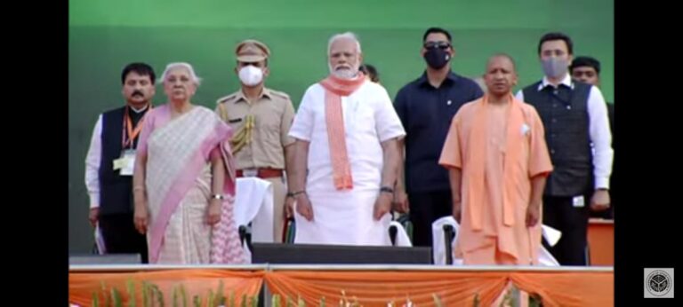 एक बार फिर योगी के हवाले यूपी। मुख्यमंत्री ने दानिश अंसारी को मुसलमानों का मोहसिन बनाया