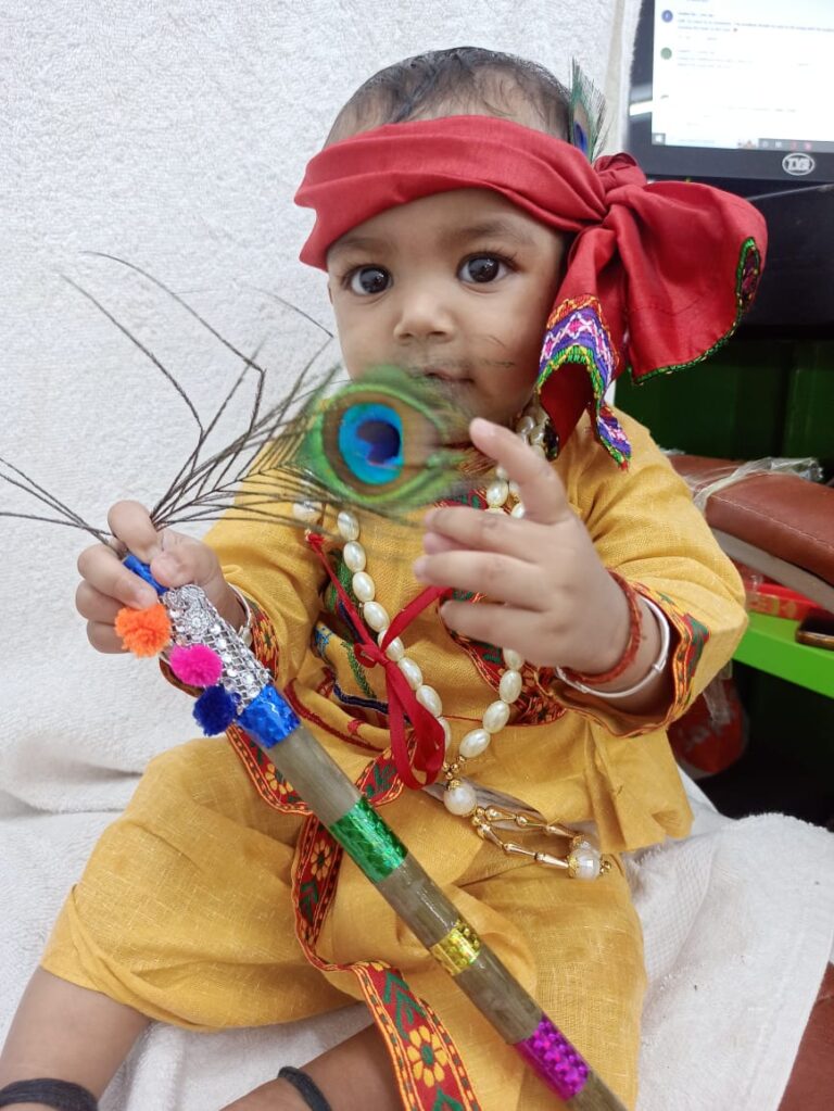 लखनऊ में श्रीकृष्ण जन्माष्टमी एक अनोखे अंदाज में!