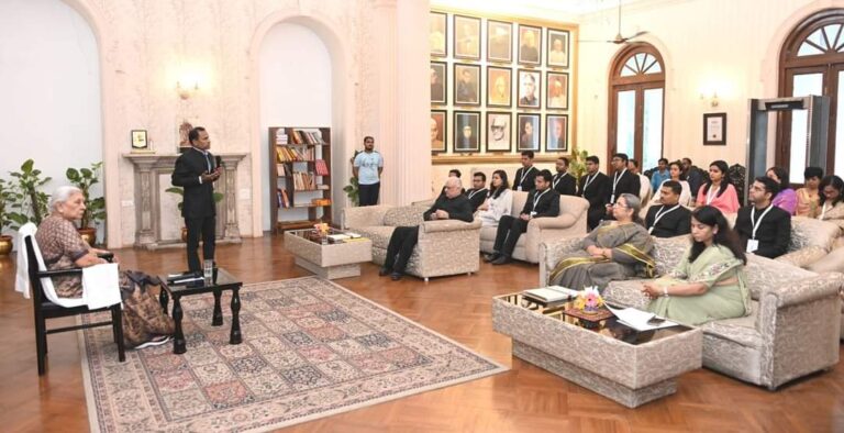 Governor to Trainee IAS Officers…. कोशिश कीजिए कोई भी फ़रियादी निराश न जाये .