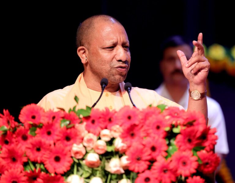 मुख्तार! महंत की सरकार में माफिया हो रहे मुजरिम करार