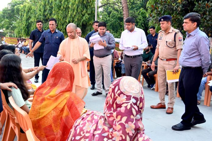 IMG-20260614-WA0035 जनता दर्शन में CM Yogi Adityanath at Gorakhnath Temple, Gorakhpur
