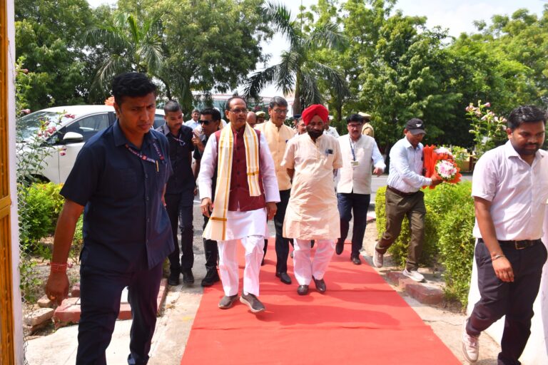 केन्द्रीय कृषि मंत्री शिवराज सिंह चौहान